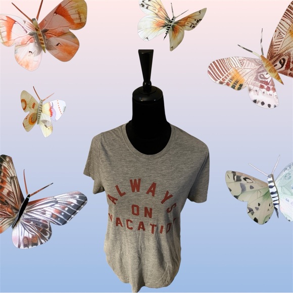 Zoe + Liv Tops - Always on Vacation t-shirt by Zoe and Liv graphic tee. Size XL